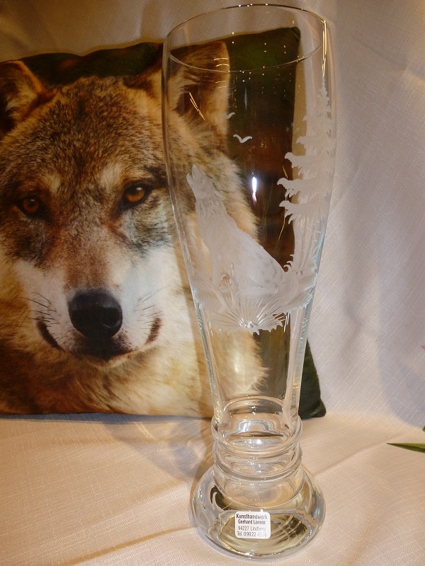 Weizenbierglas mit Gravur Wolf